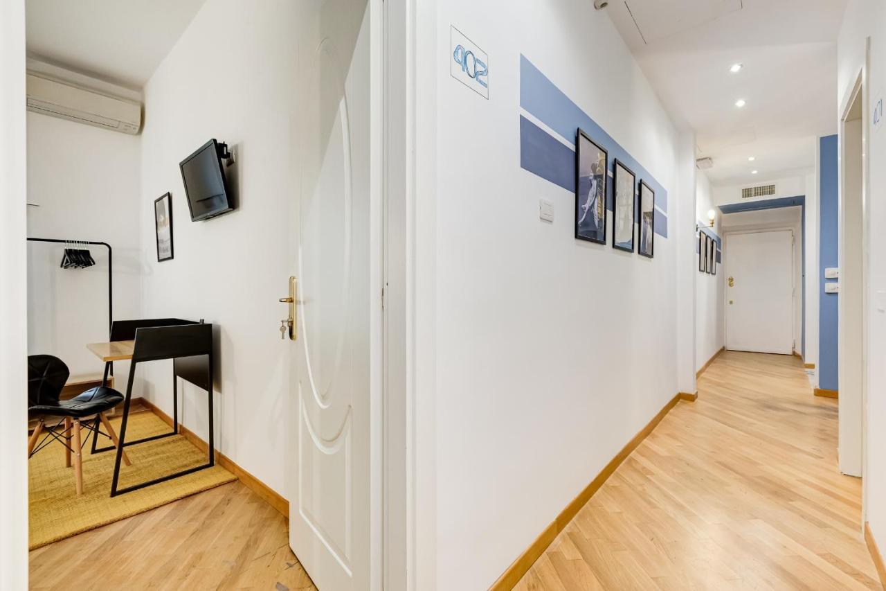 Vivilo Collection - Marche 54 Suites - Close To Via Veneto Area - Lt - Rome — Photos 2