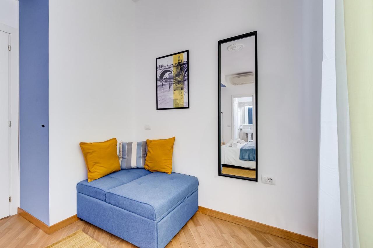 Vivilo Collection - Marche 54 Suites - Close To Via Veneto Area - Lt - Rome — Photos 3